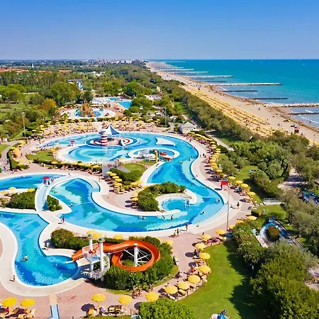 Centro Vacanze Pra' Delle Torri Курортный комплекс
