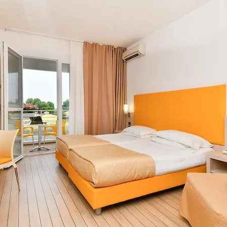 Centro Vacanze Pra' Delle Torri 4*