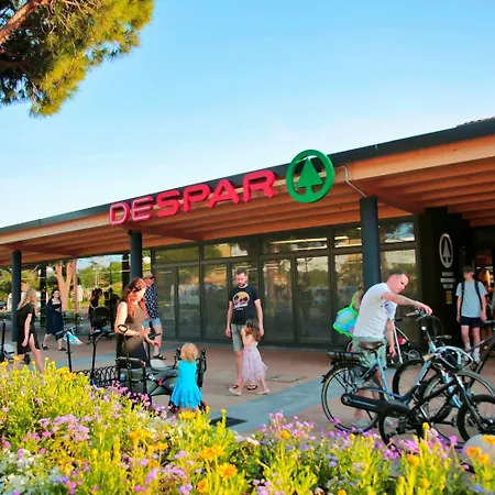 Курортный комплекс Centro Vacanze Pra' Delle Torri 4*