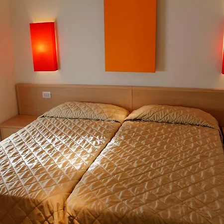 Centro Vacanze Pra' Delle Torri 4* كاوْرلي