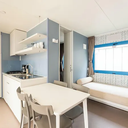 Resort Centro Vacanze Pra' Delle Torri 4*